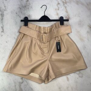 Express Beige Faux Leather High Waisted Belted Shorts Womens 10 New NWT